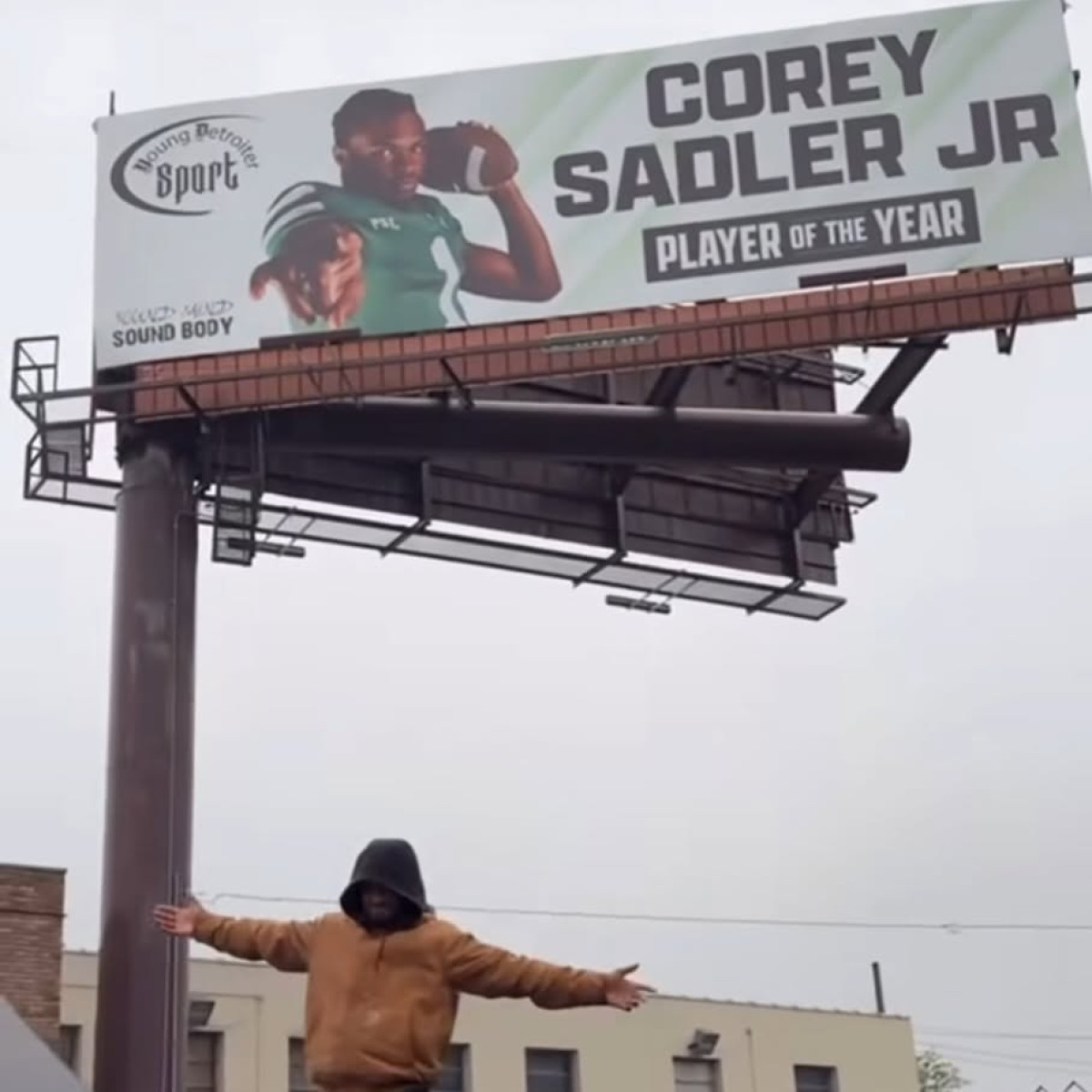 Donovan Wilson Salutes Detroit High School Hoops Star Donovan Wilson shines a light on high school hoops in Detroit with his warm Instagram shoutout.
