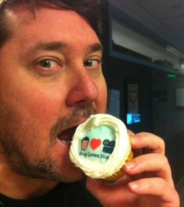 Celebrating 14 years of DOUG LOVES MOVIES cupcakes and live comedy from L.A. tonight. now!