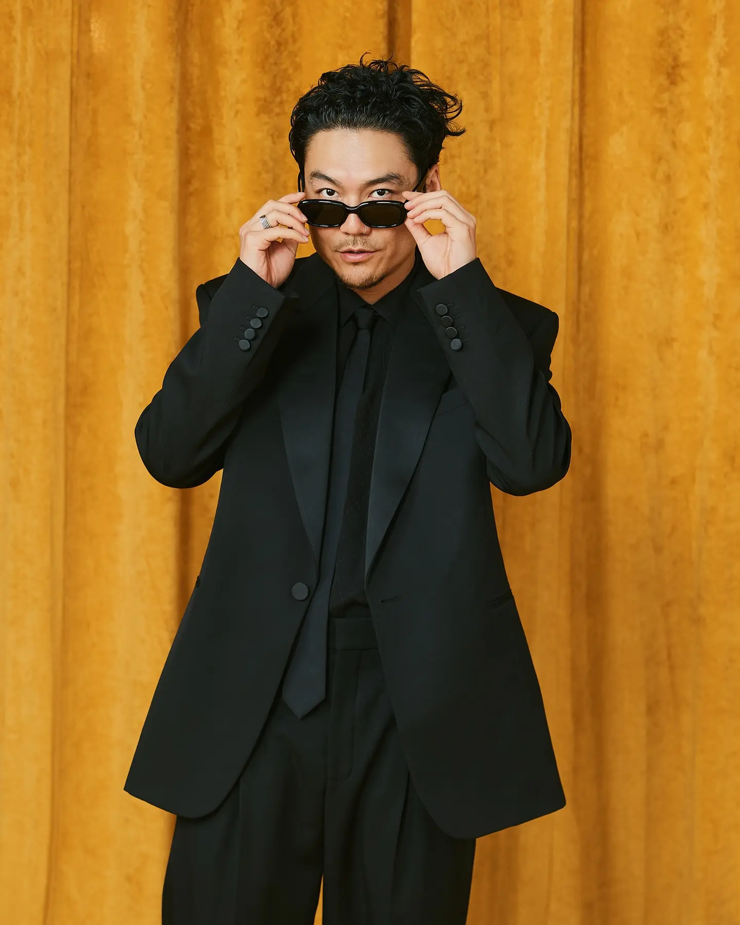 Rapper Dumbfoundead lights up gala night, giving his brother a prized award at Gold Gala!