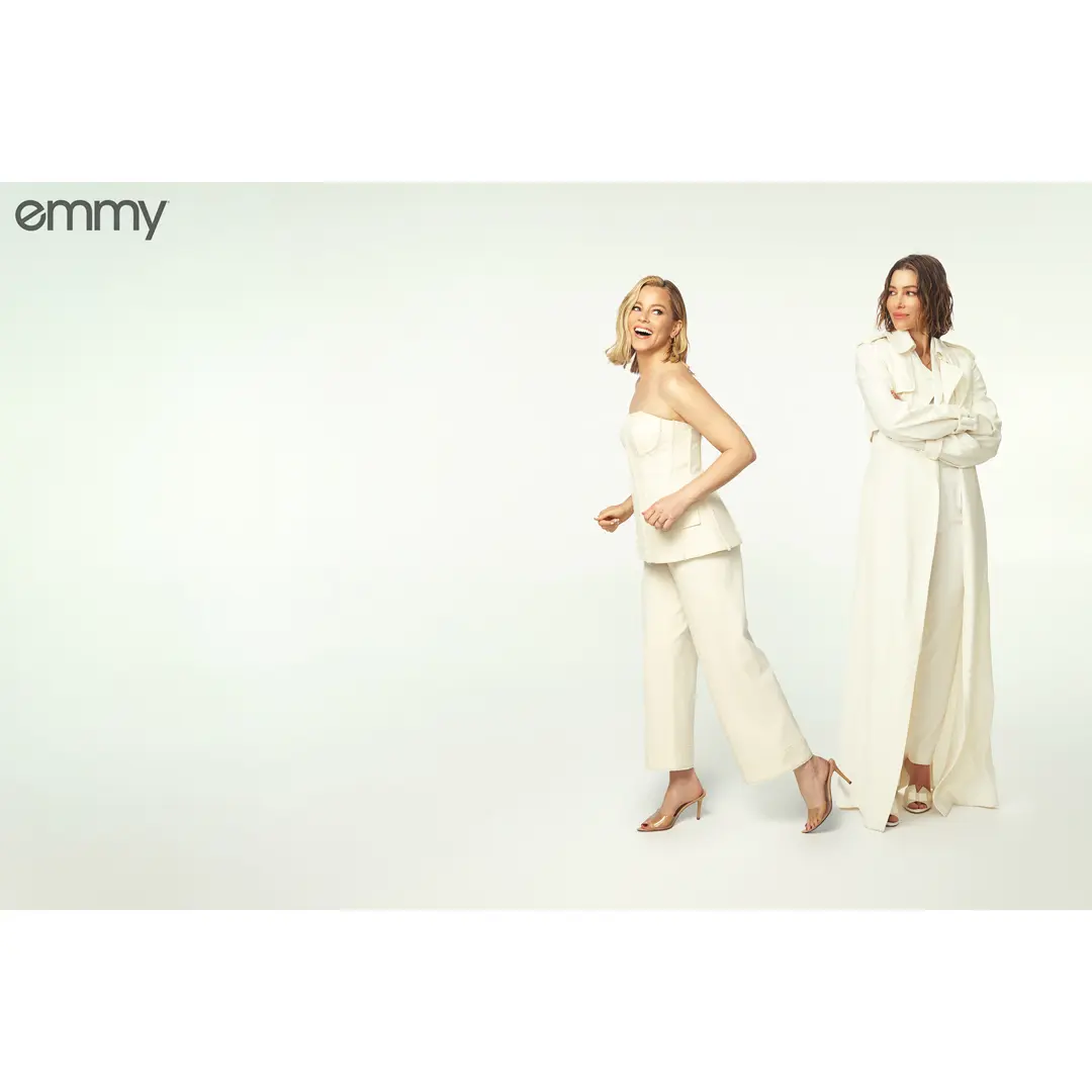 Elizabeth Banks And Jessica Biel In The Better Sister