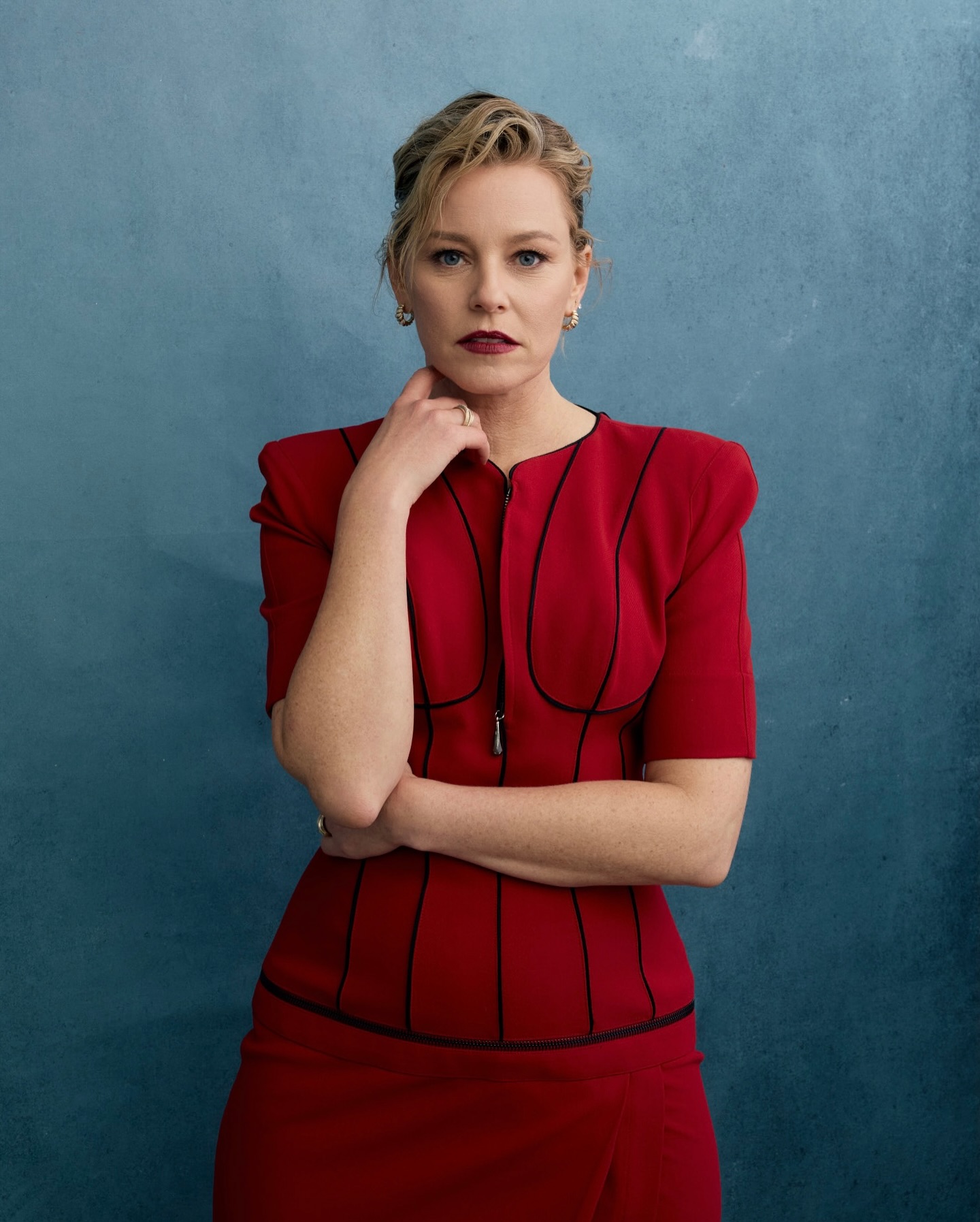 Elizabeth Banks Stars In 'The Better Sister'
