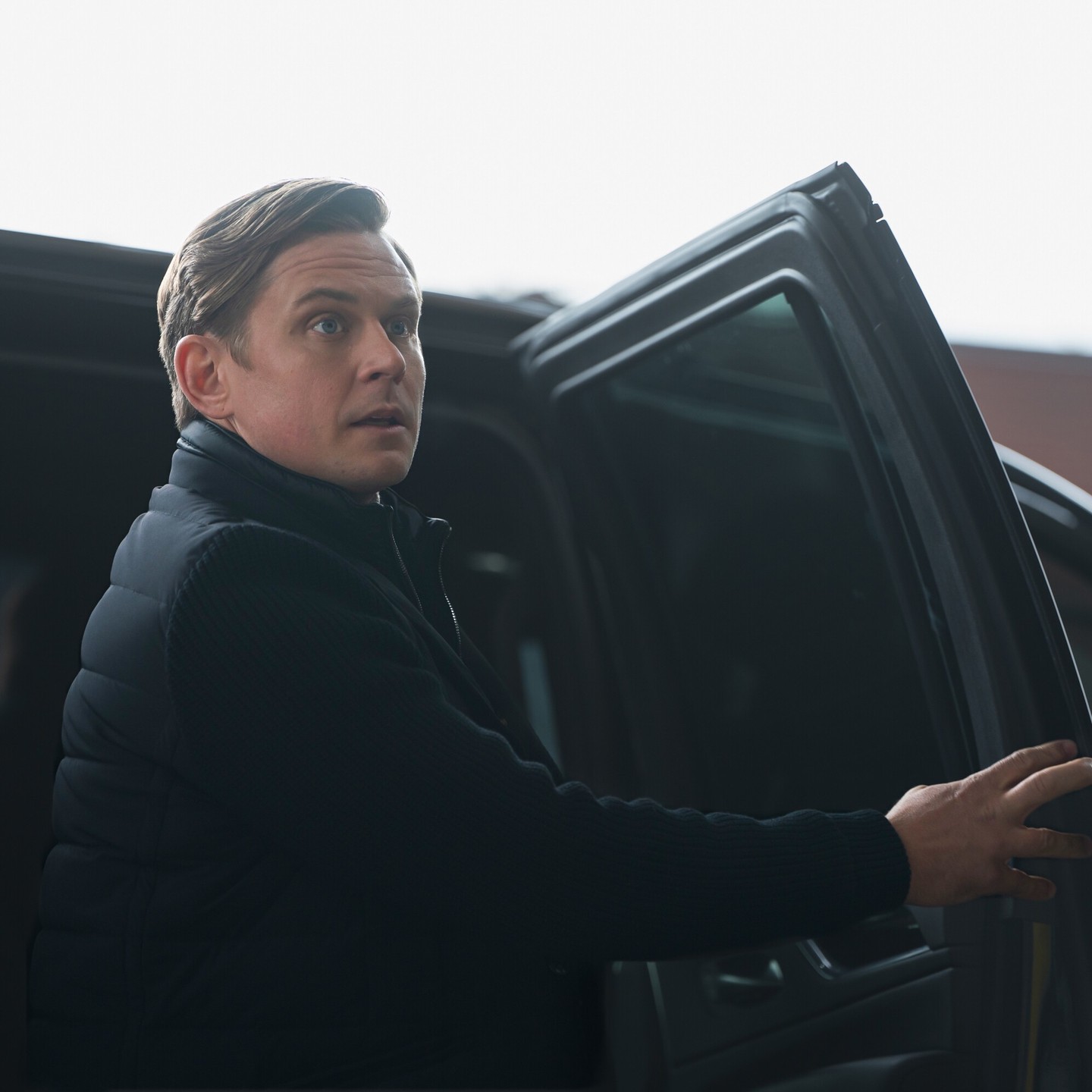 Elsbeth Delivers Twists With Billy Magnussen & Carrie Preston Elsbeth challenges Billy Magnussen as Carrie Preston dazzles viewers on CBS tonight live!