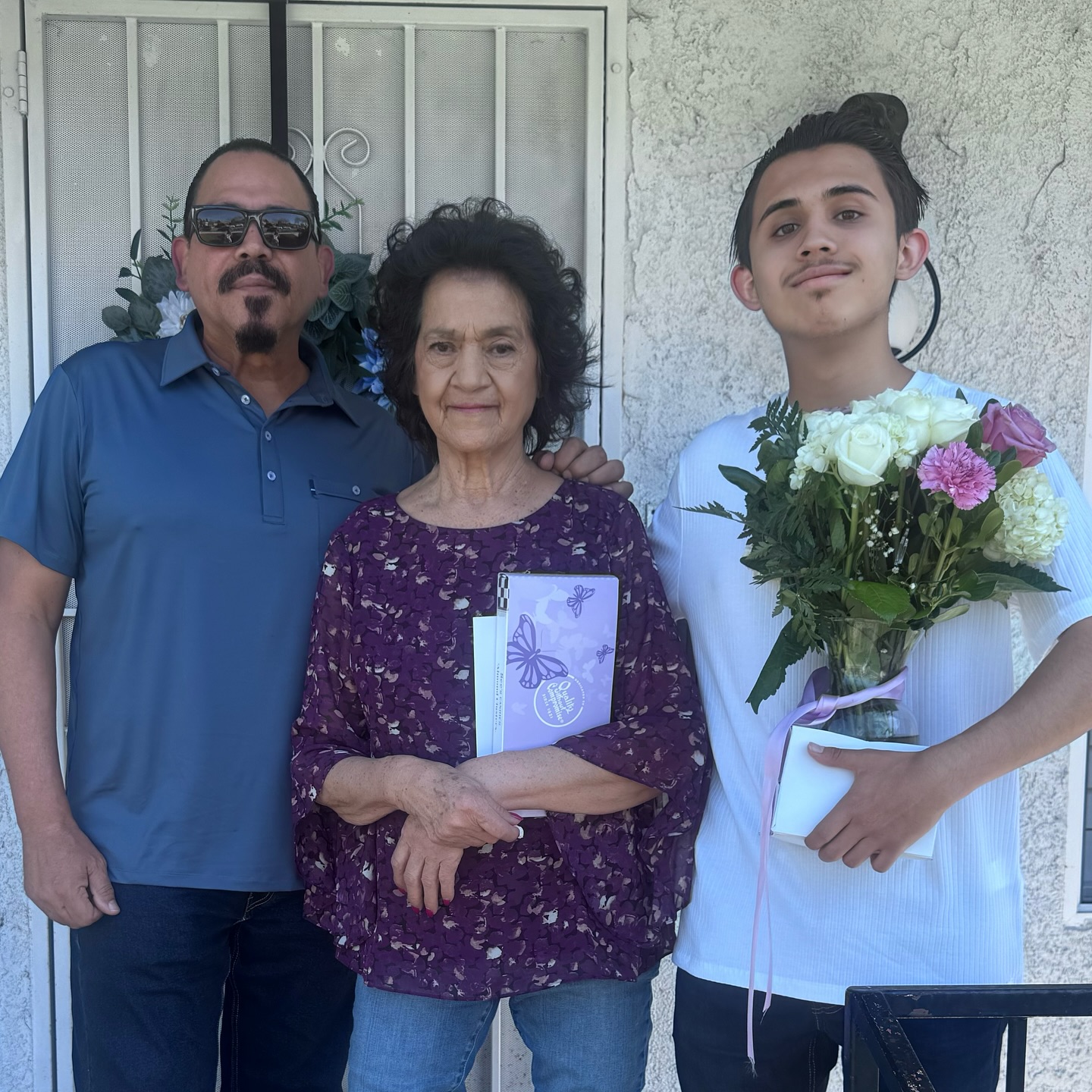 Emilio Rivera Celebrates Mother’s Day Tribute