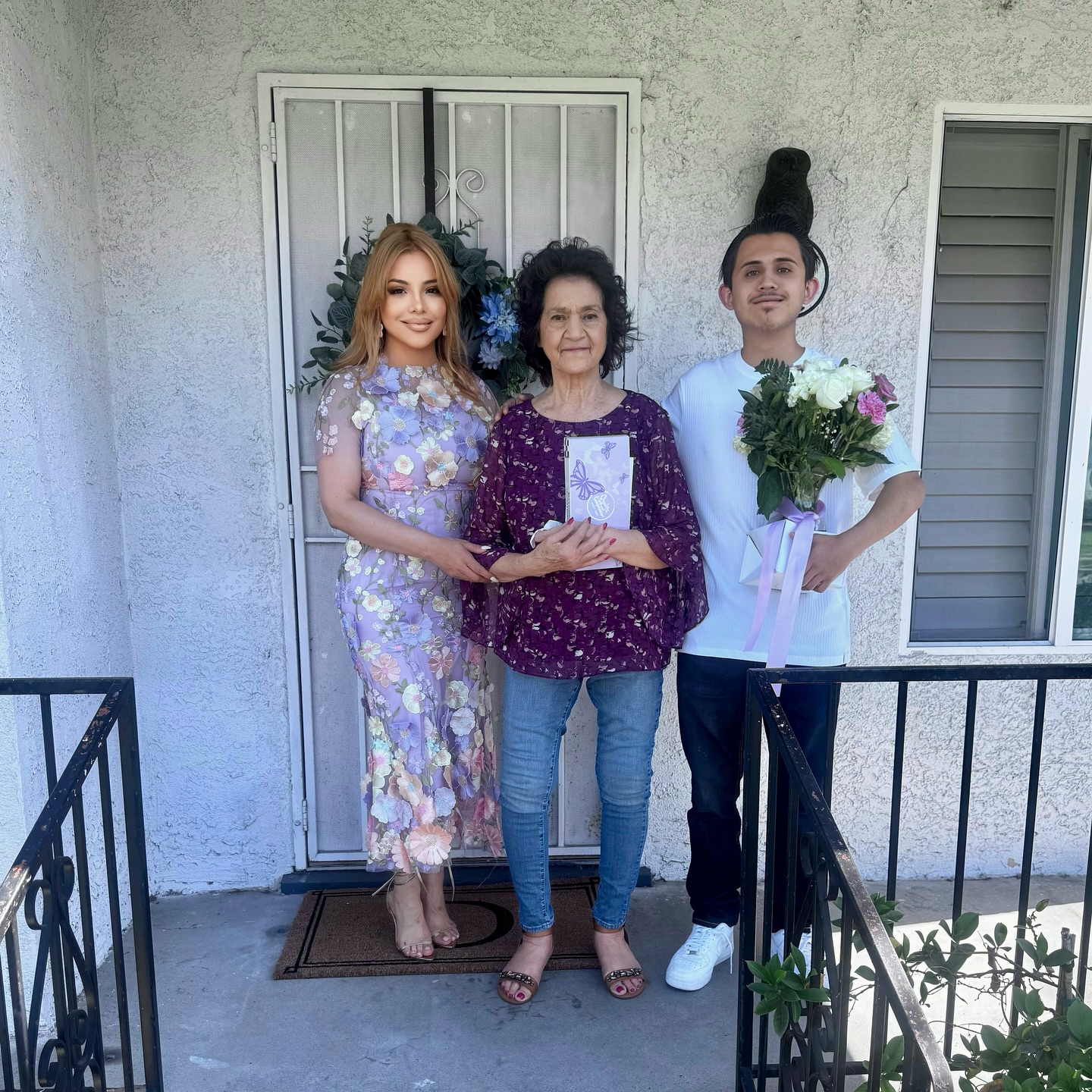 Emilio Rivera Celebrates Mother’s Day Tribute