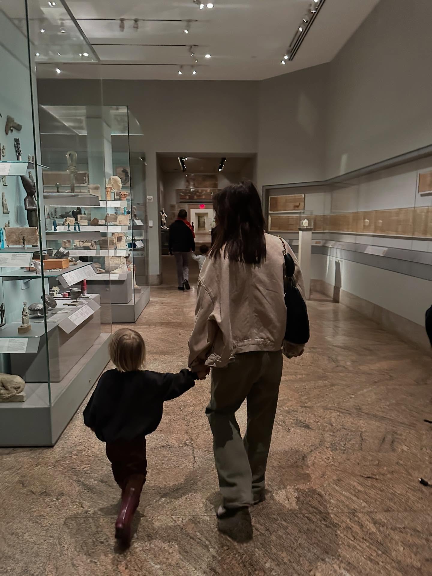 Emily Ratajkowski Celebrates Mother's Day
