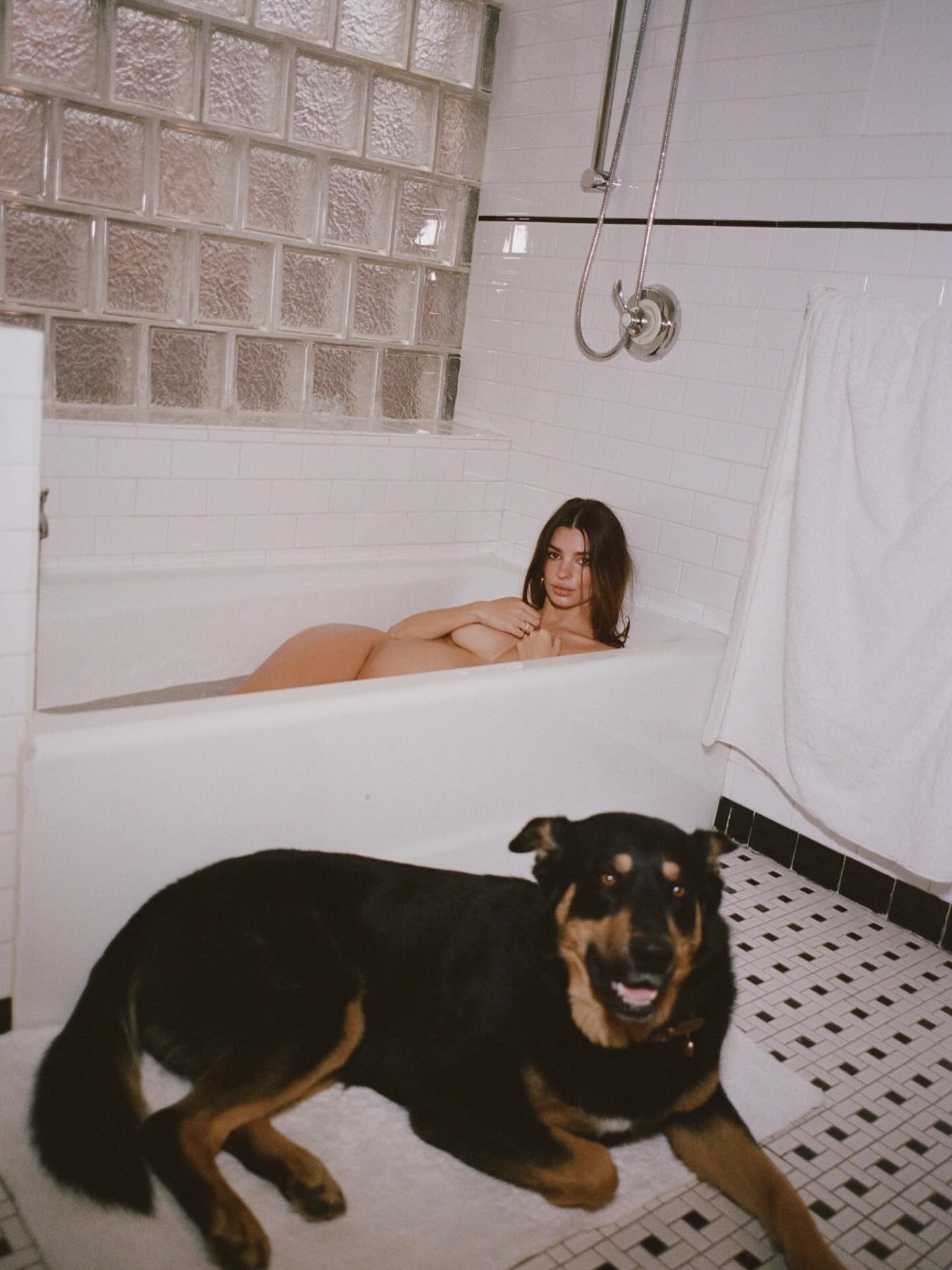 Emily Ratajkowski Celebrates Mother's Day