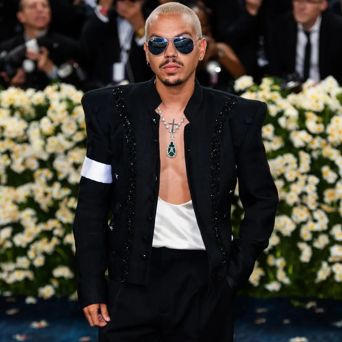 Evan Ross Celebrates Black Excellence At Fashion Night Night event shines as Evan Ross teams with mother Diana Ross to set fashion trends.