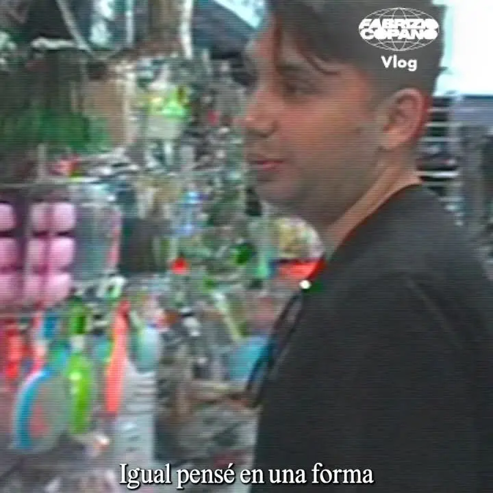Fabrizio Copano Explora Malls Chinos en Nuevo Vlog