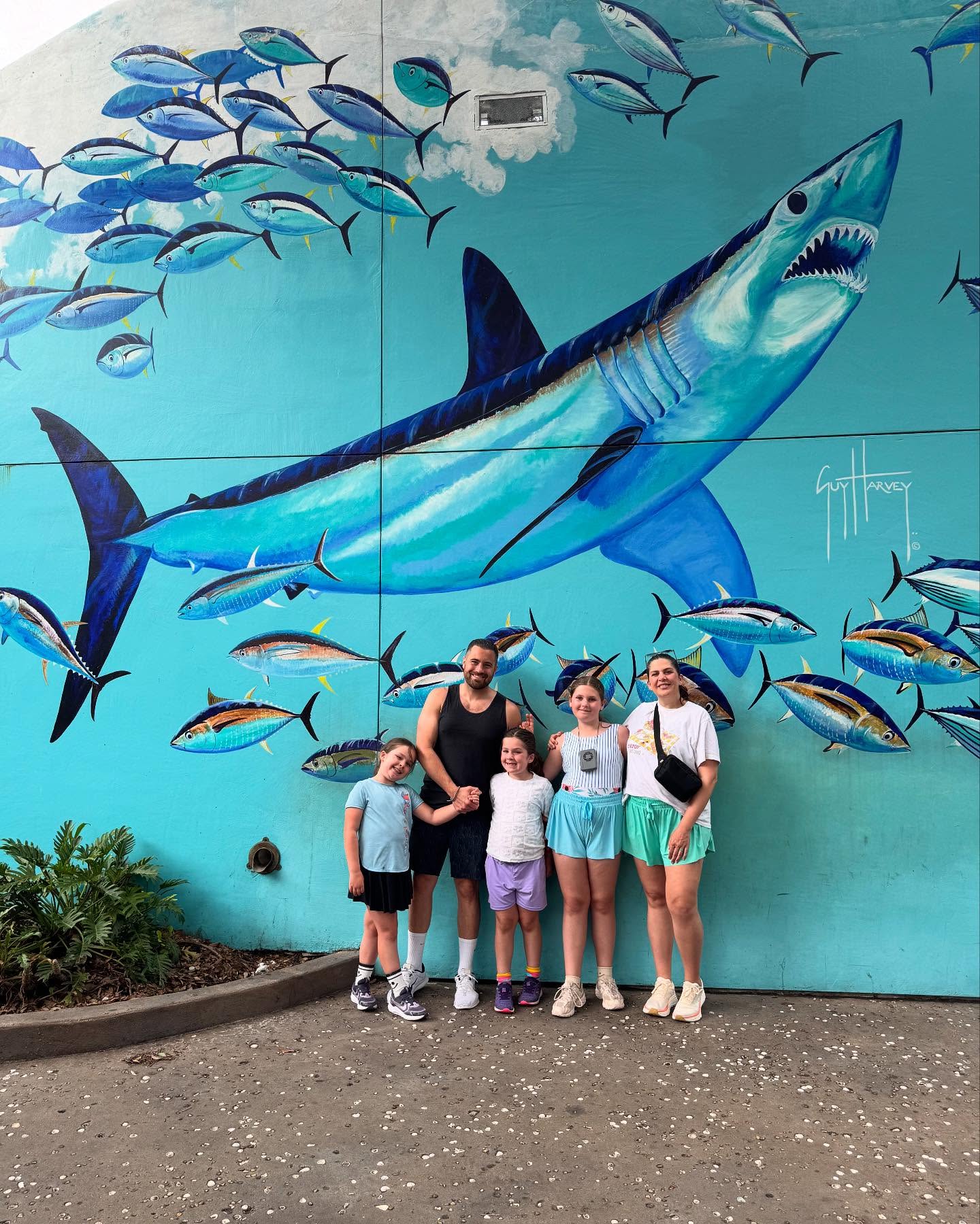 Hillary Scott Enjoys A Memorable Family Baby Moon at SeaWorld Orlando Before Baby’s Arrival
