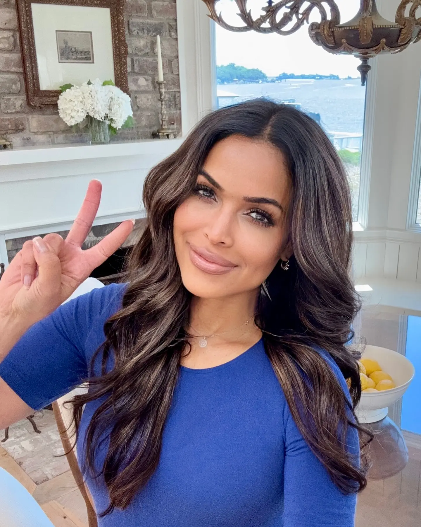 Feel Good Tunes Energize Tuesday Vibes Music fuels our spirit, and Tracey Edmonds ignites vibrant energy this Tuesday moment! --.