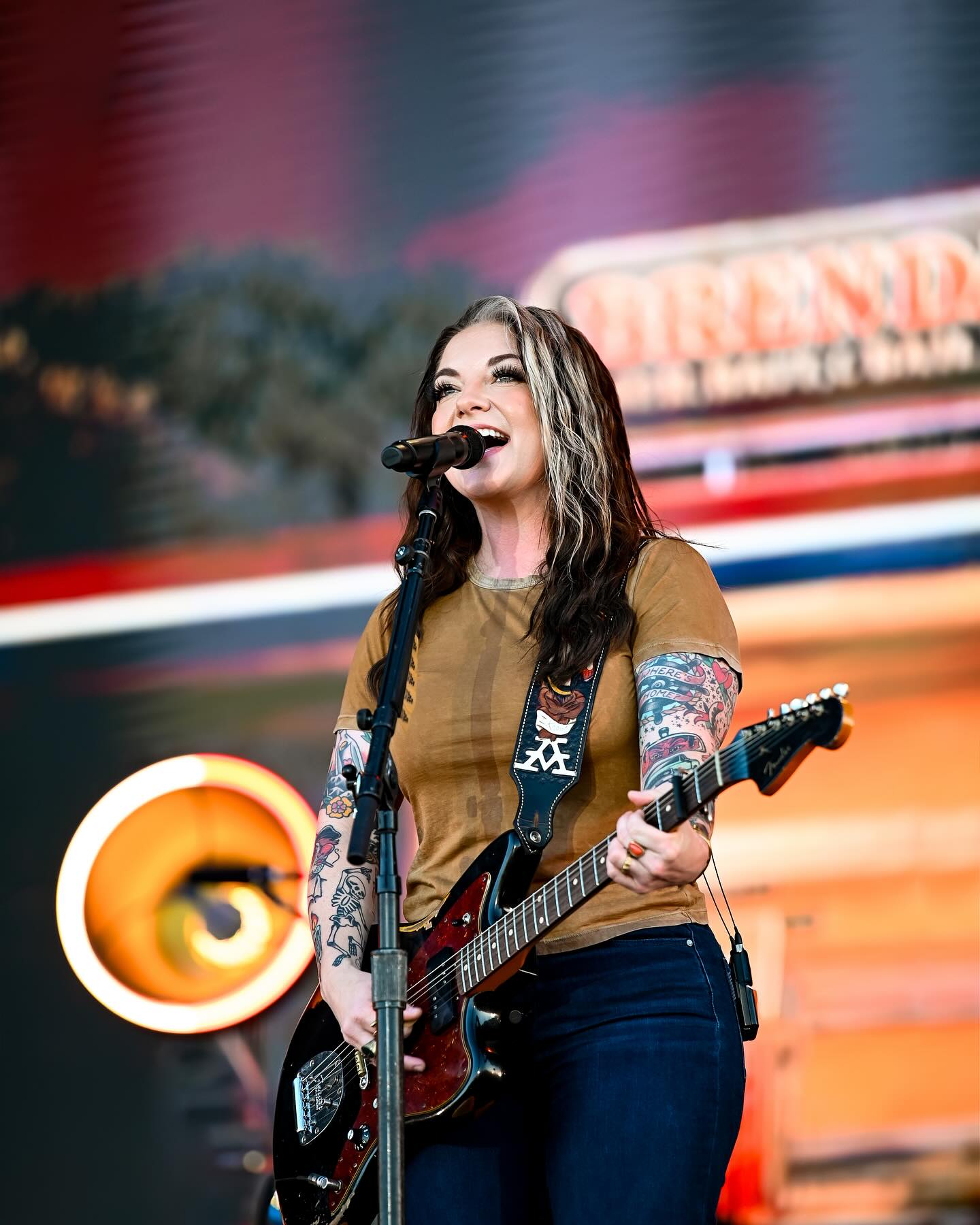 Festival Season Brings Country Thunder Vibes