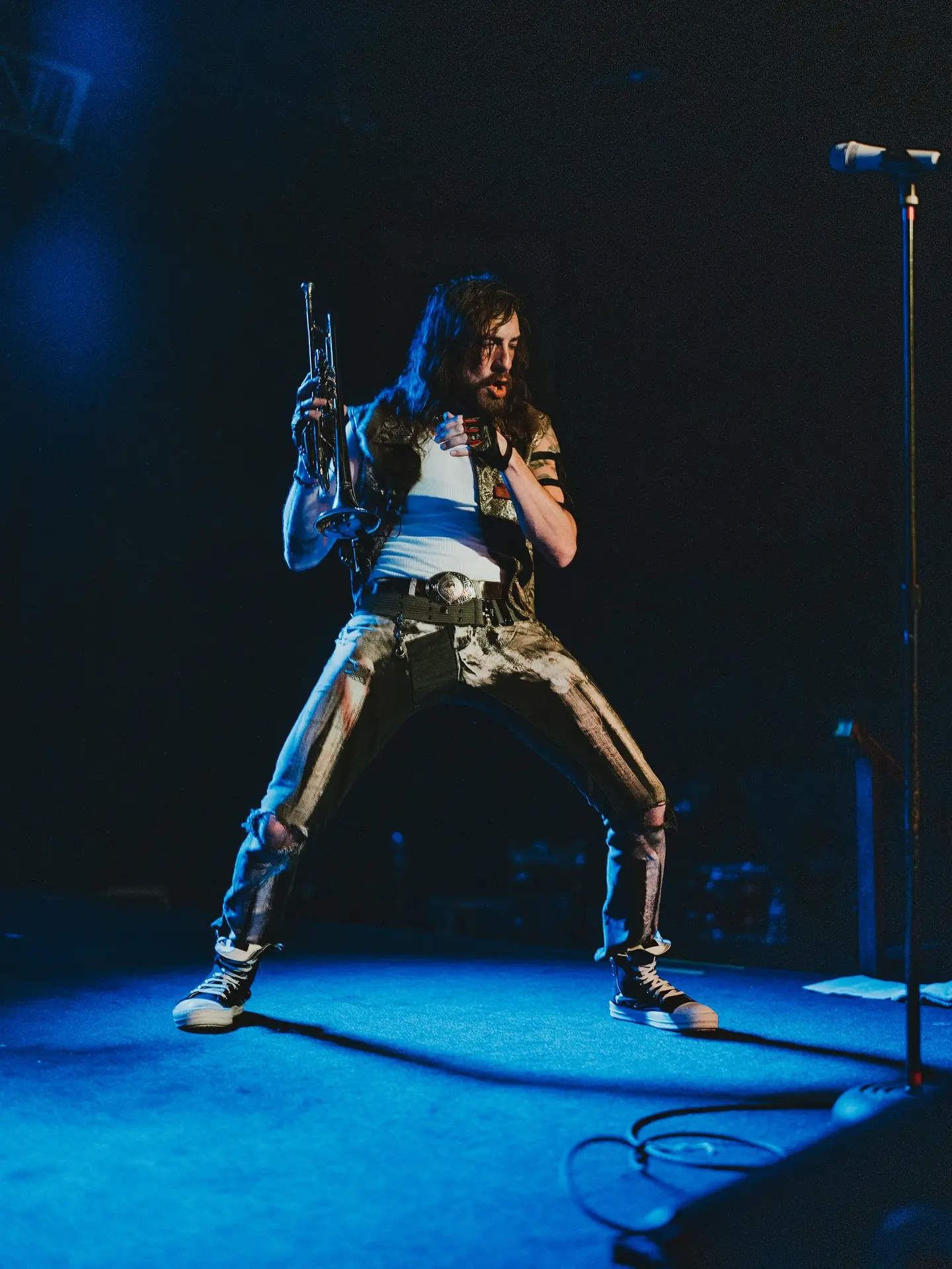 Foxy Shazam Shines In Perfect Lighting