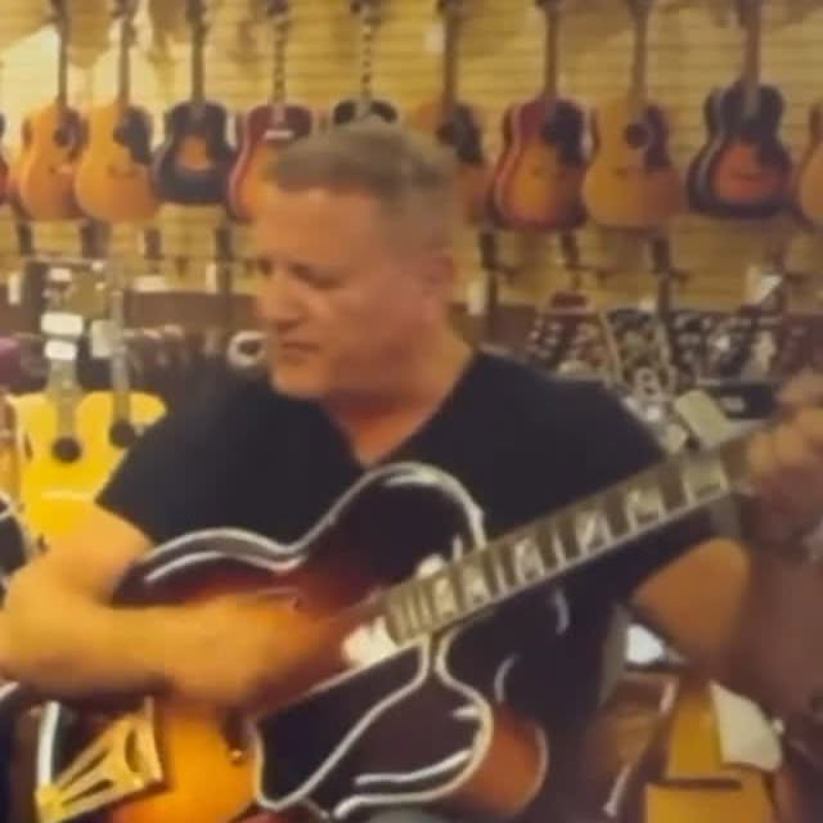 Frank Stallone revisits vintage guitar sessions at Normans Rare Guitars with classic tunes.