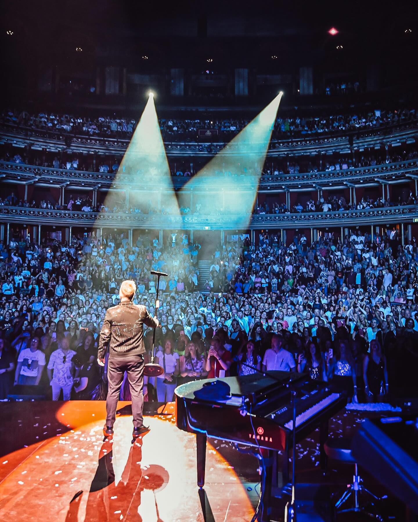 Gary Barlow Shines At Royal Albert Hall