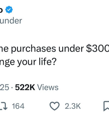 Gatekeeping Game Changers: Social Media Buzz Unveiled