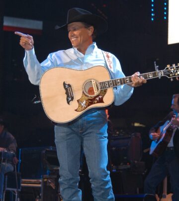 George Strait Marks ‘Carrying Your Love With Me’ Anniversary