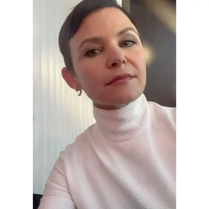 Ginnifer Goodwin’s NYC Sprint For Disney Upfronts