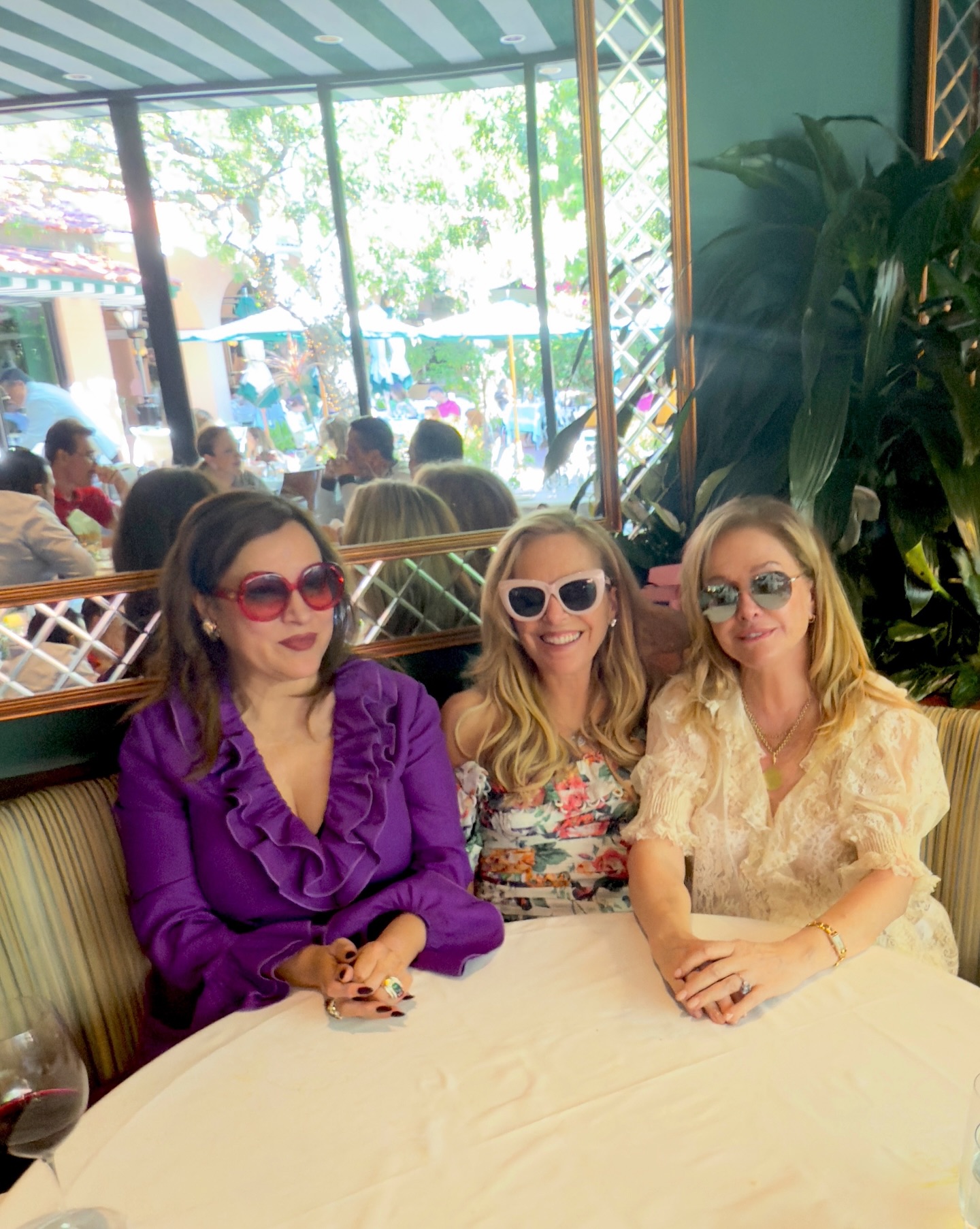 Glamour Unfolds At Beverly Hills Hotel