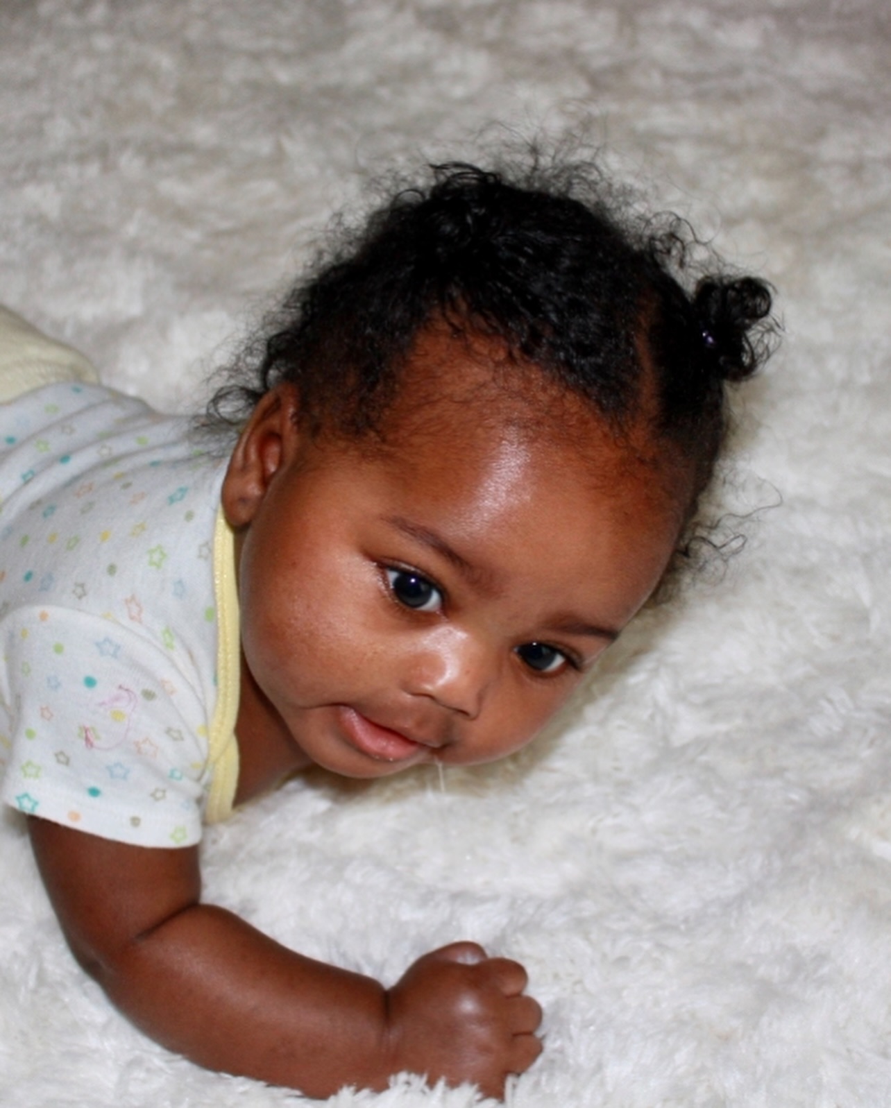 Golden Brooks Honors Motherhood In Candid Instagram Post