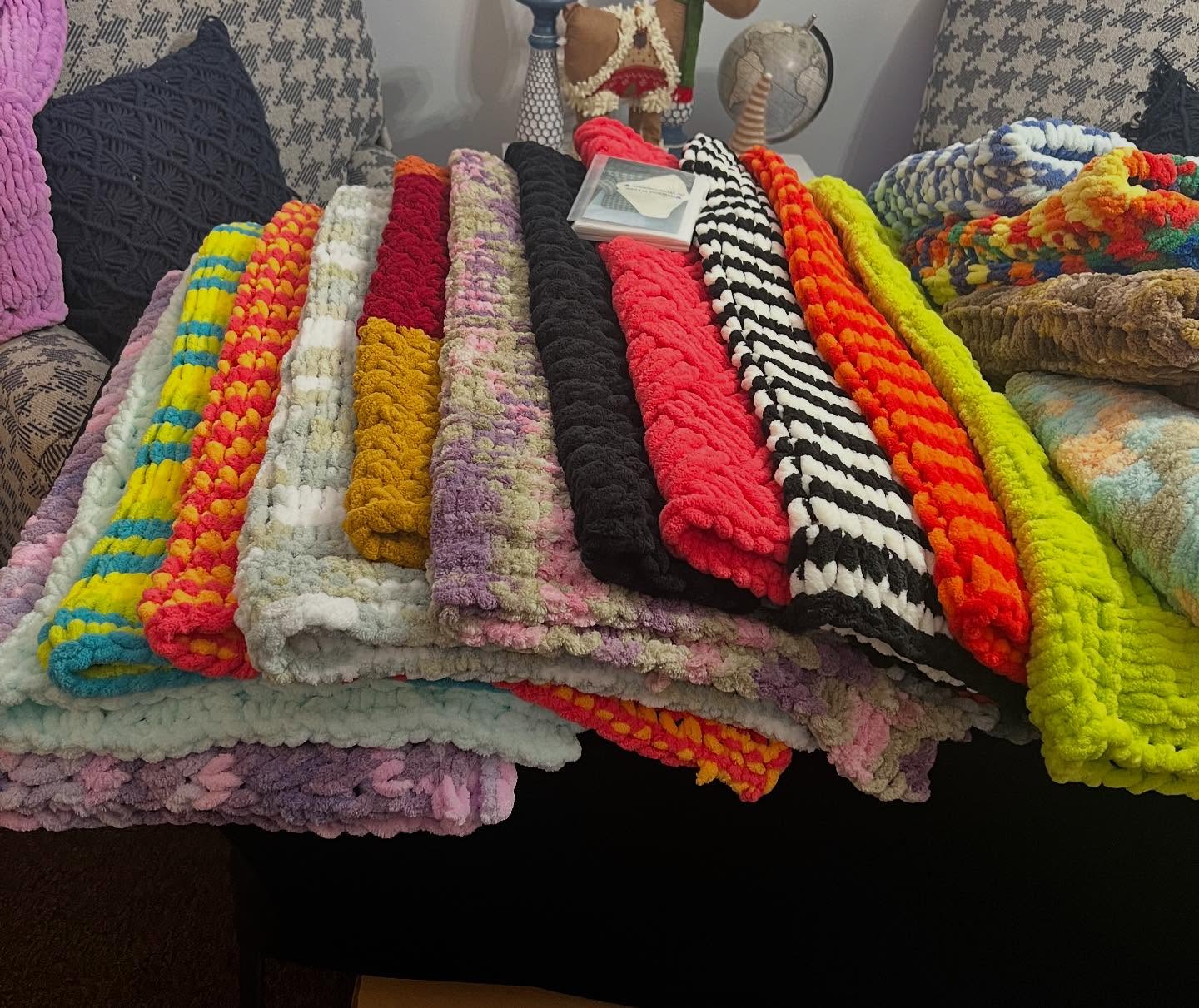 Graduation Gift Trend: Handcrafted Blankets Embrace Love