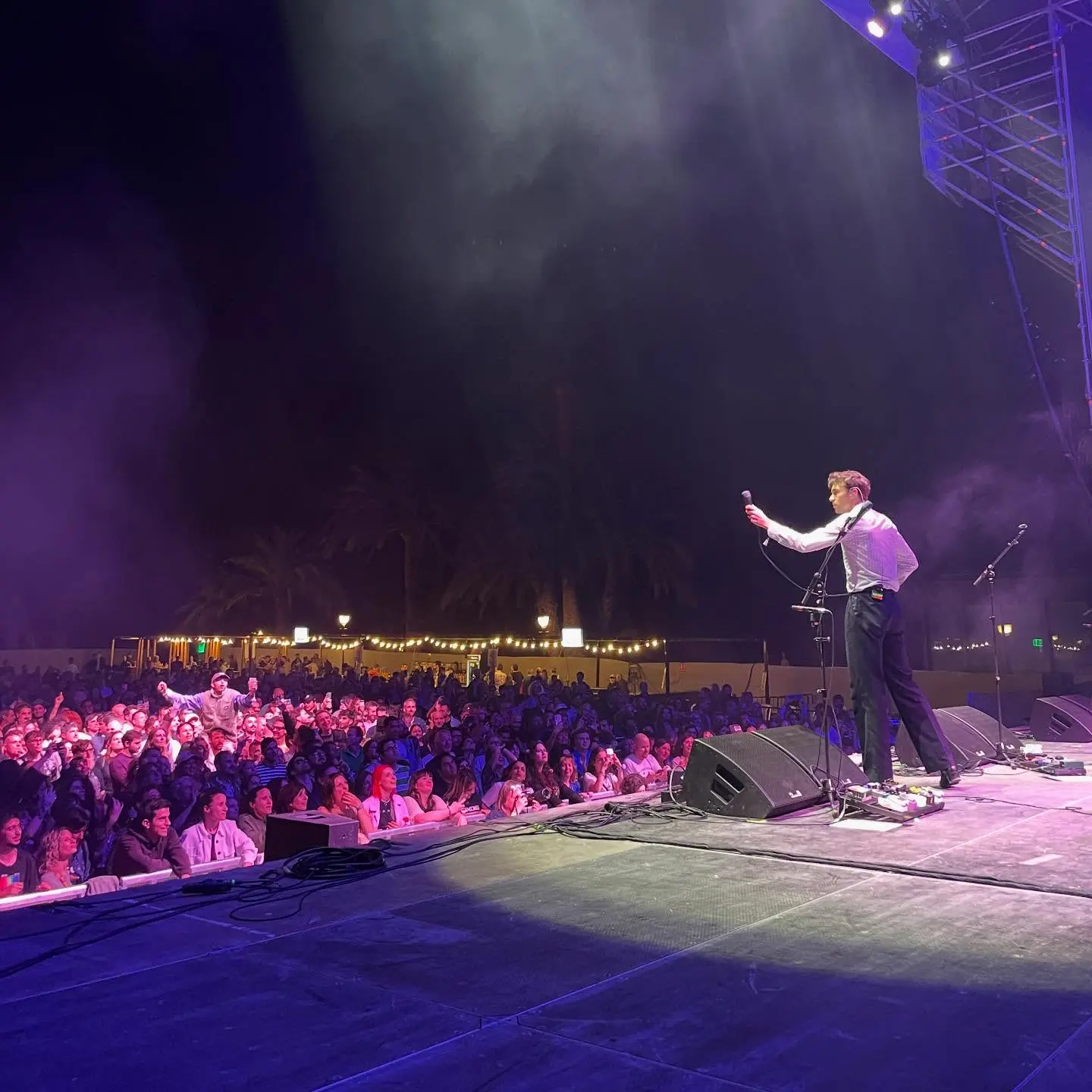 Grateful Vibes As The Vaccines Embrace Live Energy Expressing heartfelt thanks to a vibrant festival, The Vaccines celebrate life and music!