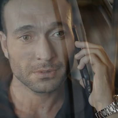 Gülper Özdemir Sings Theme for Kız Babası on Tabii
