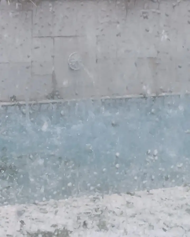 Hail Storm Shocks Chris Janson’s Icy Beard Moment