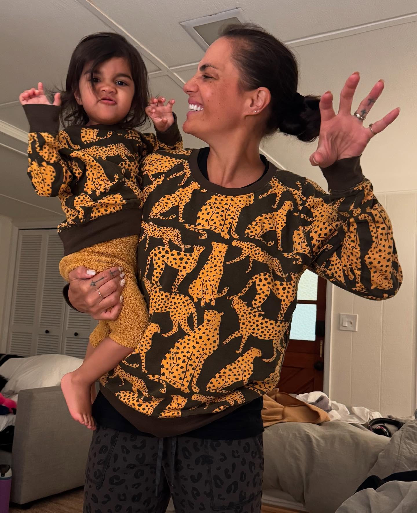 Uplifting Instagram tribute to mamas, celebrating vibrant joy, elegance and heartfelt love.