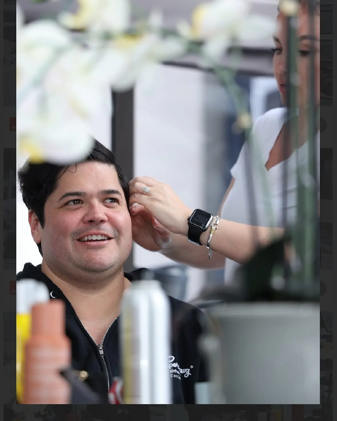 Harvey Guillén Celebrates NYC Weekend With Team