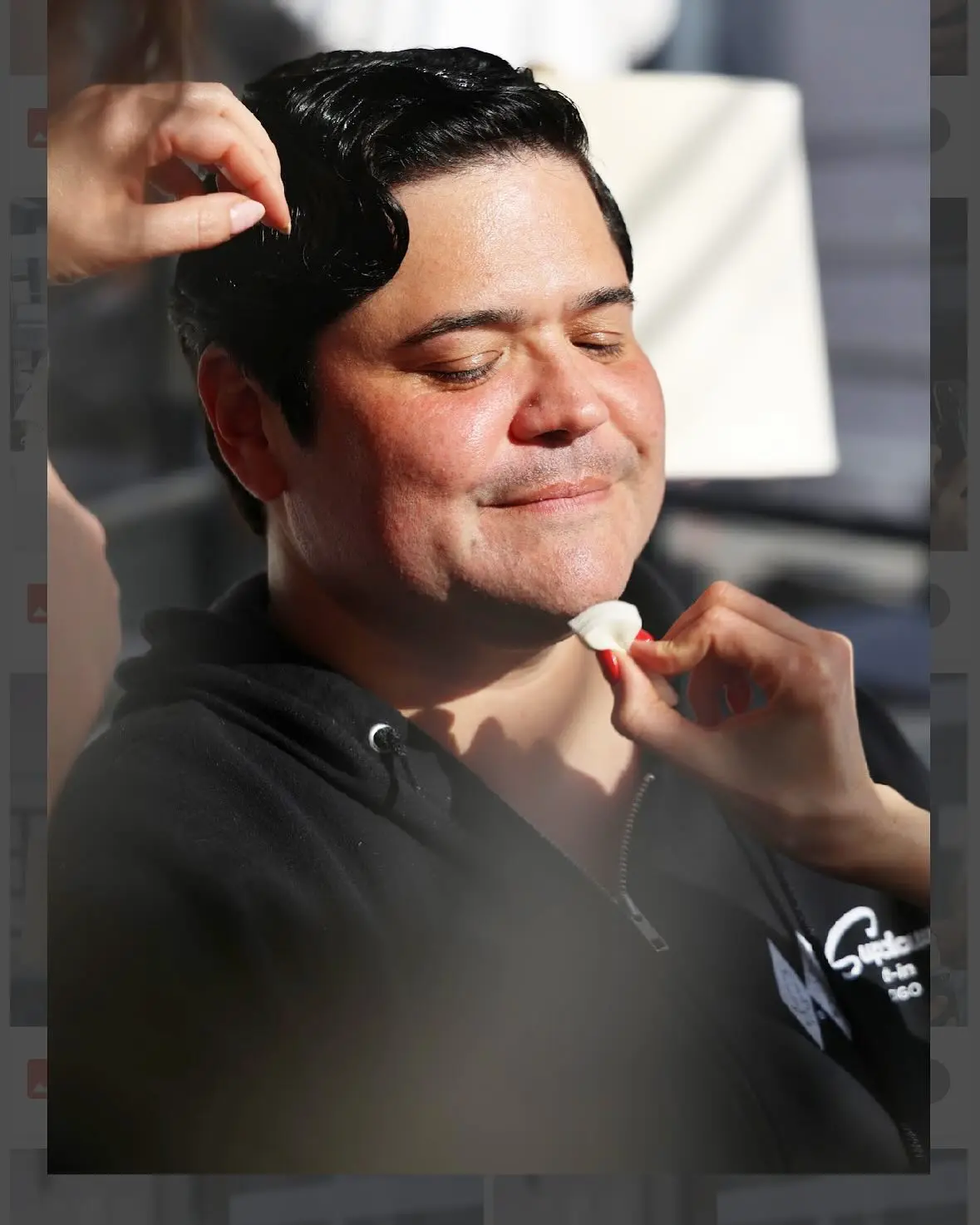 Harvey Guillén Celebrates NYC Weekend With Team