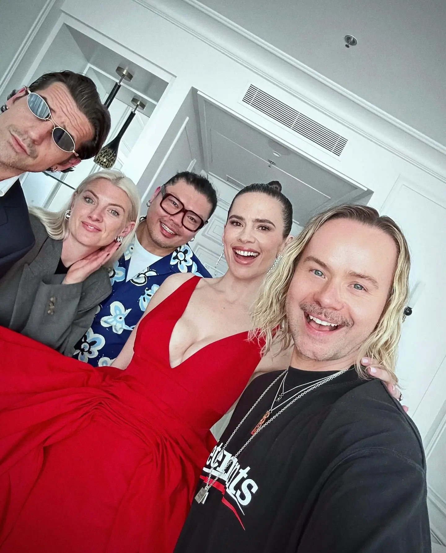 Hayley Atwell Praises Her Glam Team on Tour