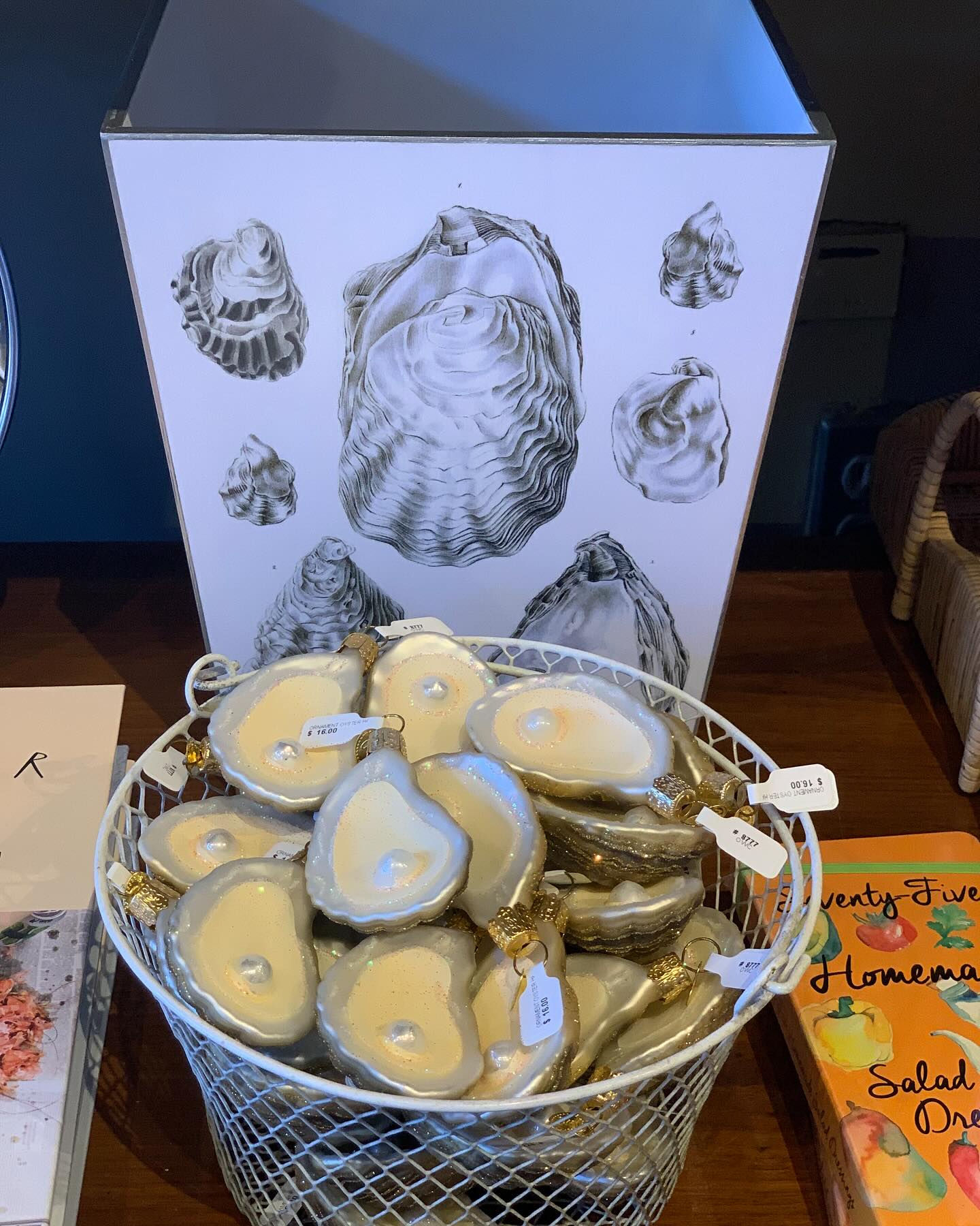 Hazelnut Celebrates Oysters: A Culinary Affair