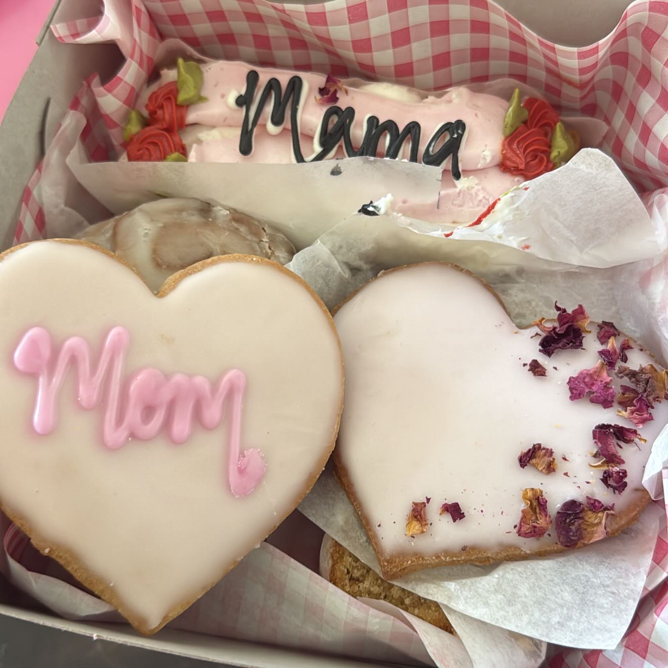 Heather Dubrow Celebrates Mother’s Day With Her Kids