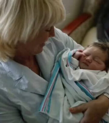 Relive a heartwarming moment from 2004 when Heidi Klum shared NYU memories with Leni.