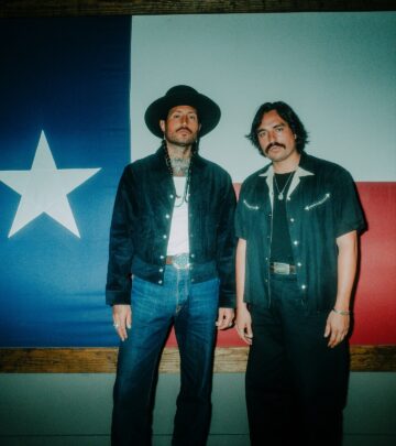 Hermanos Gutierrez Bids Farewell To Texas