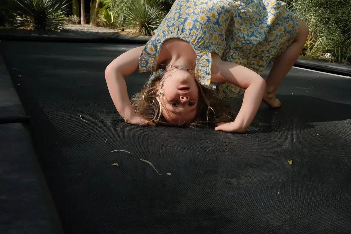 Hilary Duff Seeks Fuji X100V Tips for Mother's Day Gift