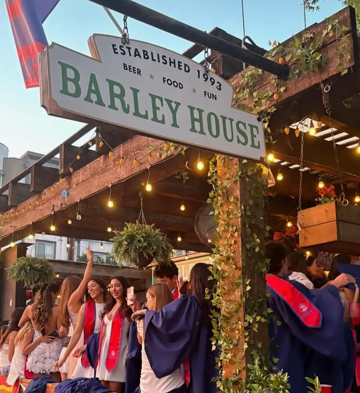 Hilltop Weekend Honors SMU Grads and Cherished Moments