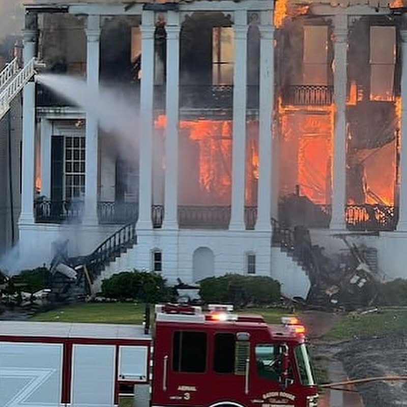Historic Nottoway Plantation Fire Devastates Landmark