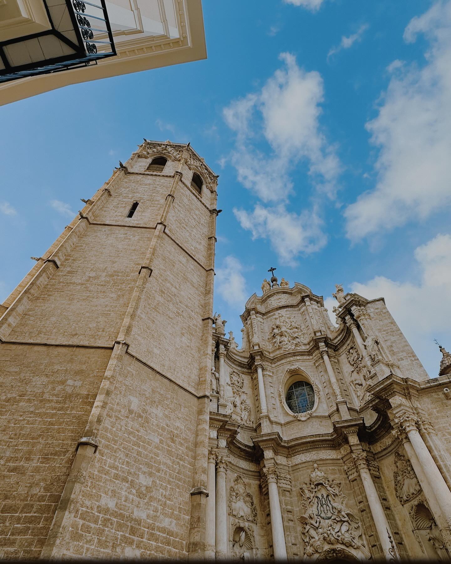 Hola Valencia: Lisseth Chavez Arrives In Spain
