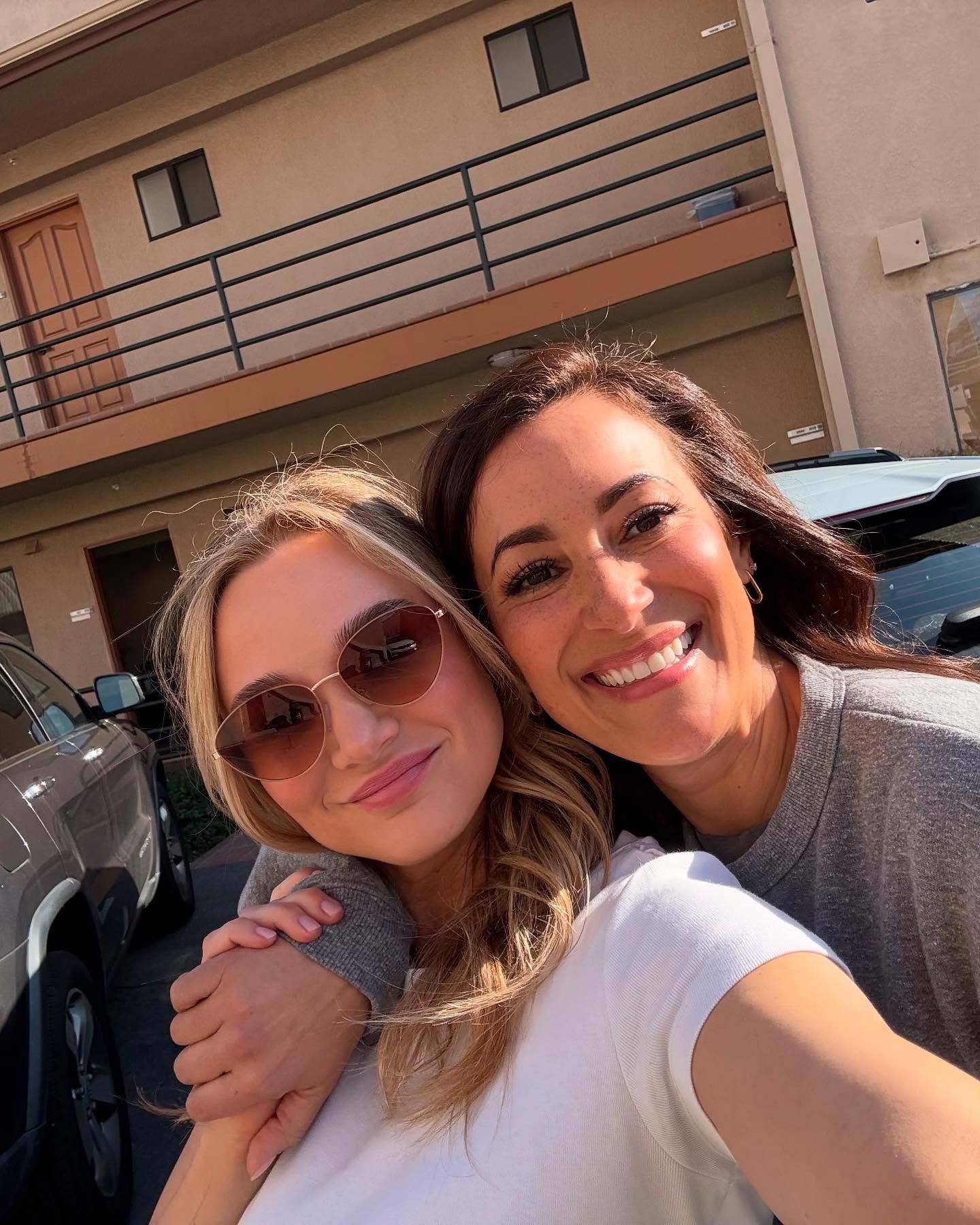 Hunter King Shines at Neighborhood Finale