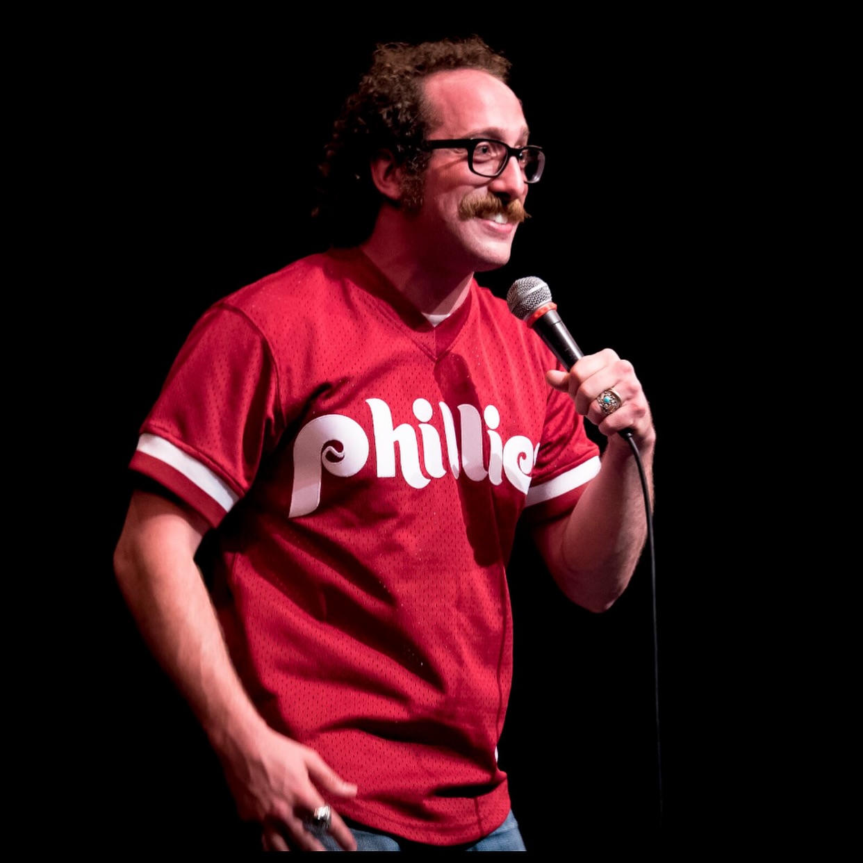 Ian Fidance Brings Philly Punchline Energy