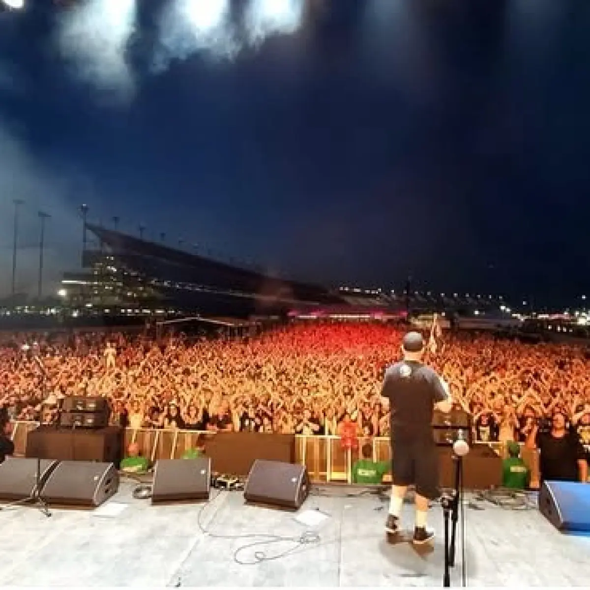Ice-T Unleashed in Daytona Beach Daytona Beach erupts as Ice-T lights up the night with wild fan energy and raw power!!!!!!