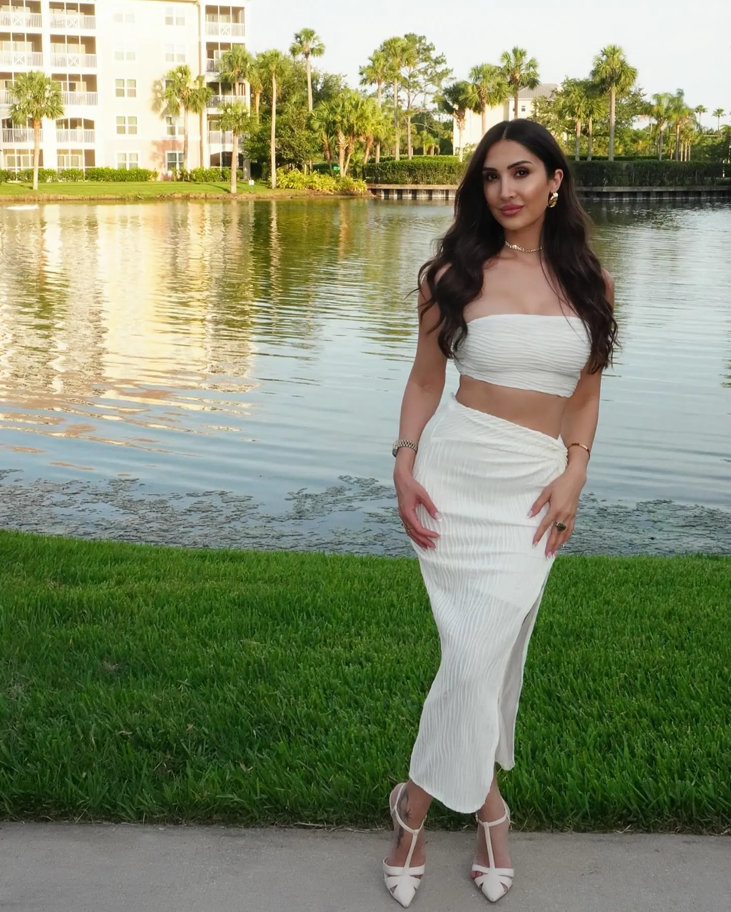 Jandae Percem Channels Golden Hour in 'Solar Powered Vibes' Instagram Shoot