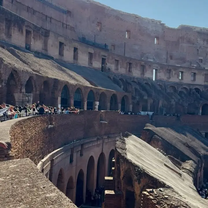 Janey Hann Conquers Rome With 'Veni, Vidi, Vici' Flair