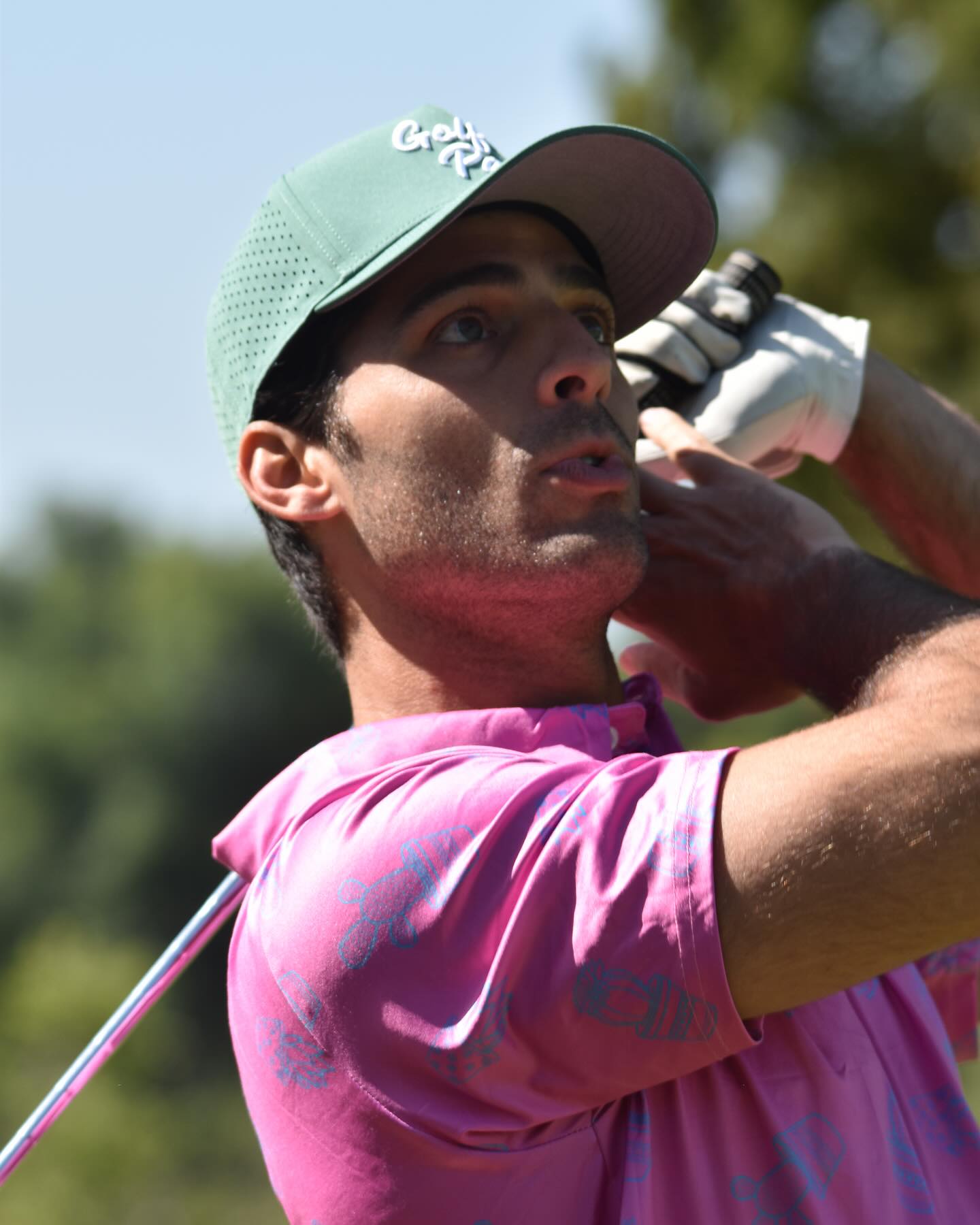 Jason Canela’s Pin Precision: A Day On The Greens
