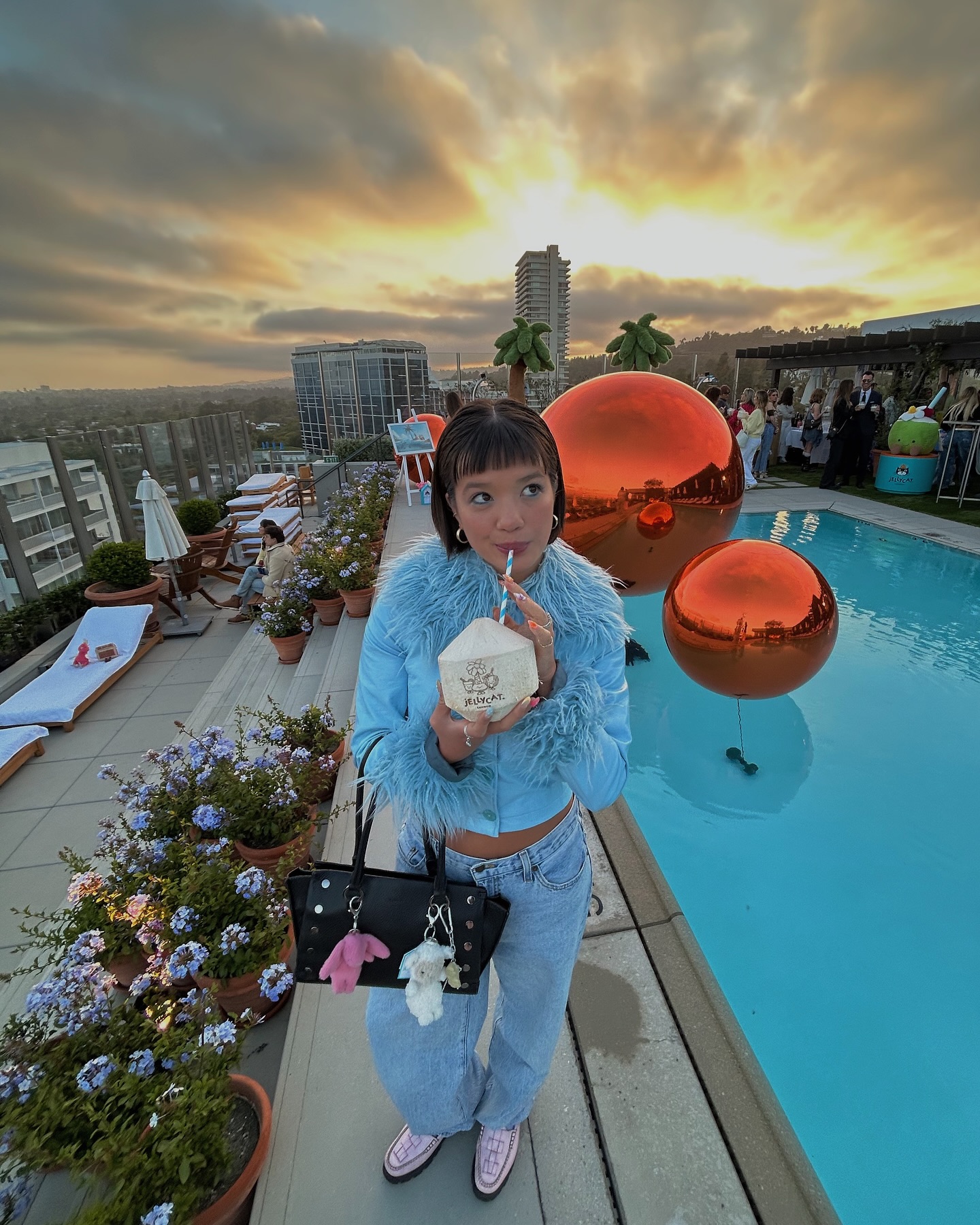 Jellycat Day: Peyton Elizabeth Lee Celebrates Plush Fun Young actress shares playful snaps with her favourite soft toys, from turtles to flamingos