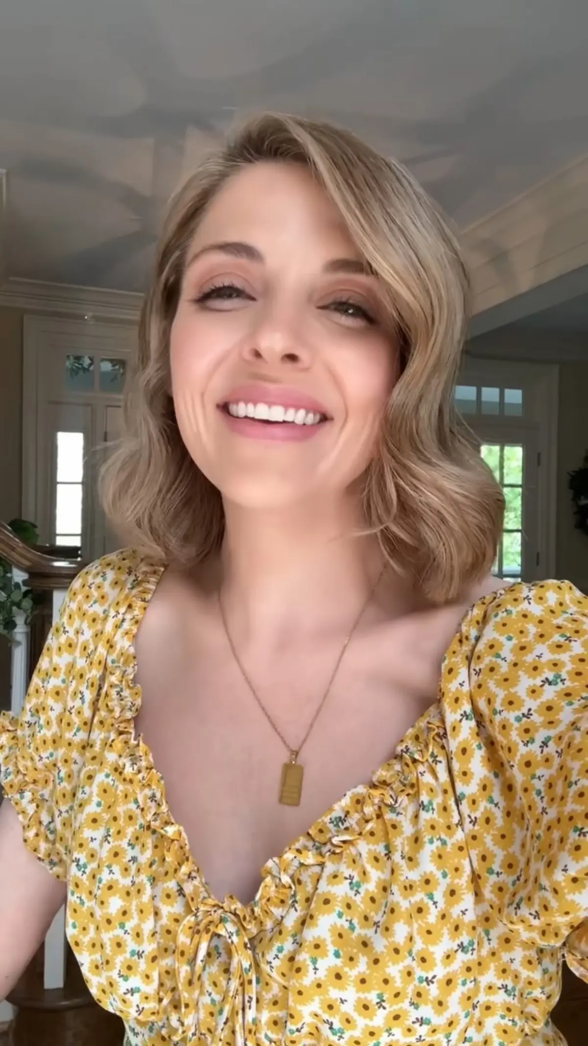 Jen Lilley Radiates Joy On Instagram Jen Lilley's lucky sparkle shines as she shares a vibrant, joyful moment on Insta. Yay!!!!