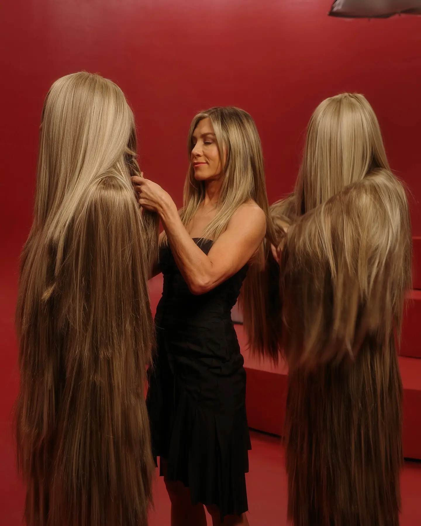 Jennifer Aniston Stuns With New Hair Transformation