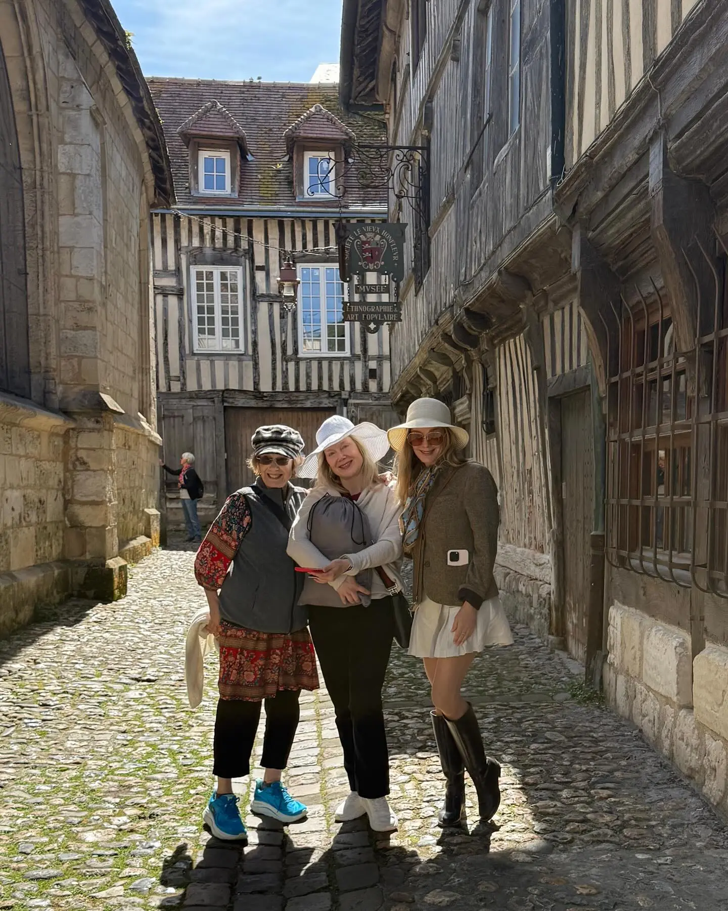 Jennifer Explores Honfluer's Artistic Charm