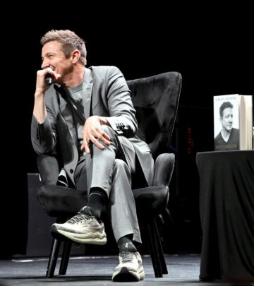 Jeremy Renner Launches Memoir Tour